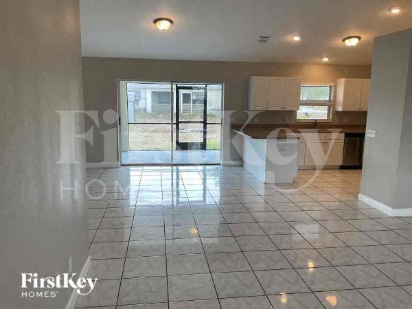 Foto del edificio - 1722 NW 15th St