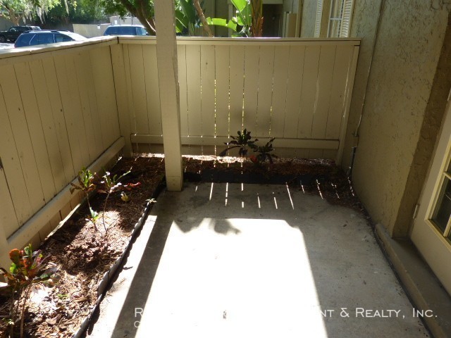 Building Photo - 1 BR / 1 BA First Floor Condo In Serra Vella