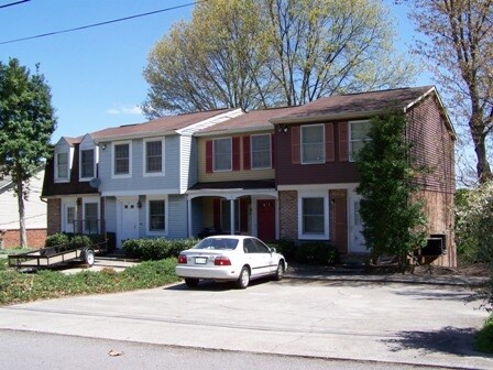 Building Photo - 2128 Belle Terra Rd