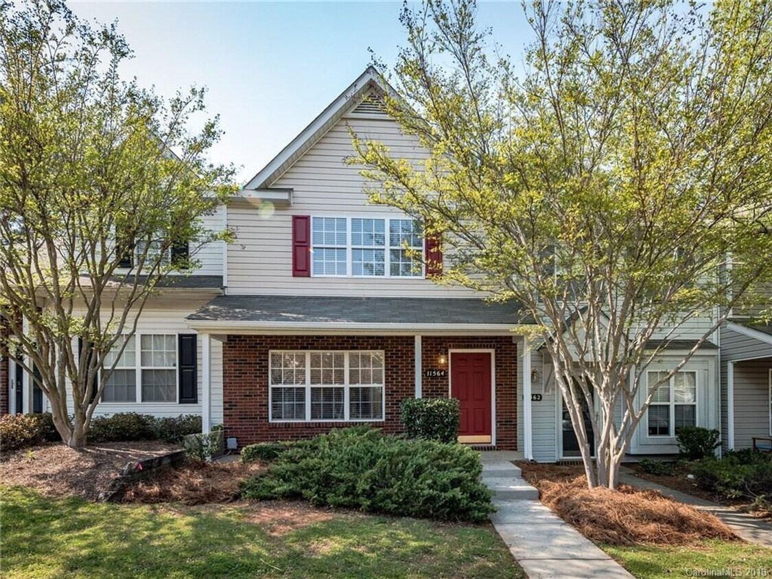 Primary Photo - Gorgeous property is a MUST!