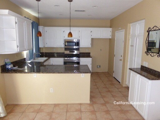 Foto del edificio - 23429 Timberlane Dr