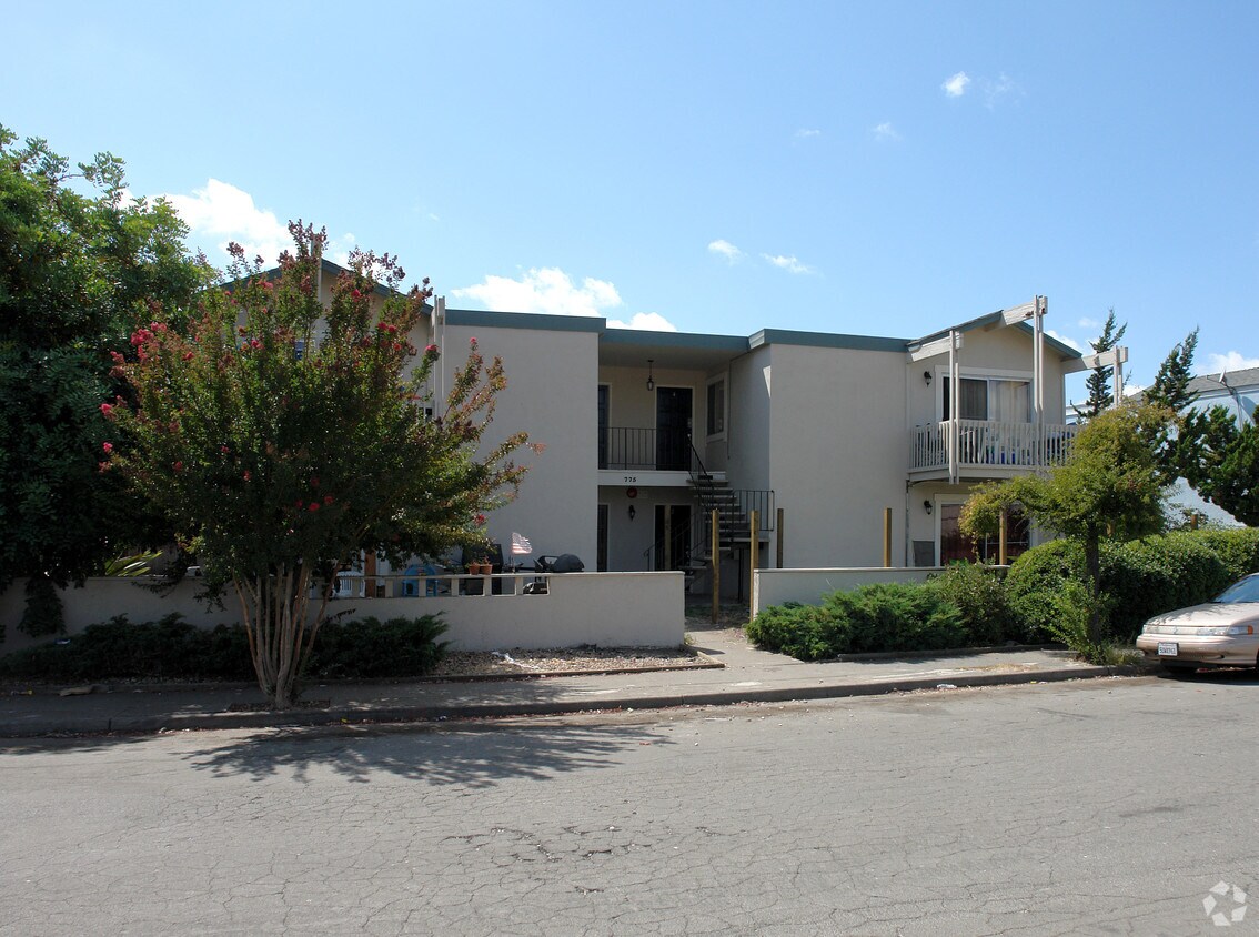 Foto del edificio - 775 Benicia Dr