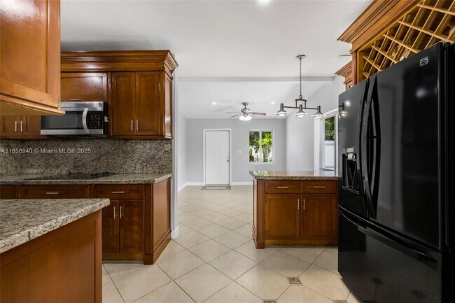 Foto del edificio - 10045 SW 51st Terrace