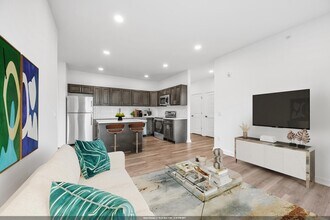 Building Photo - 315 Railroad Ave