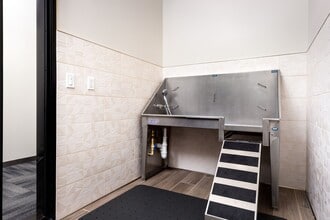 Interior Photo - Noble