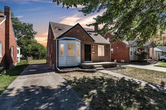 Building Photo - 7991 Jackson St