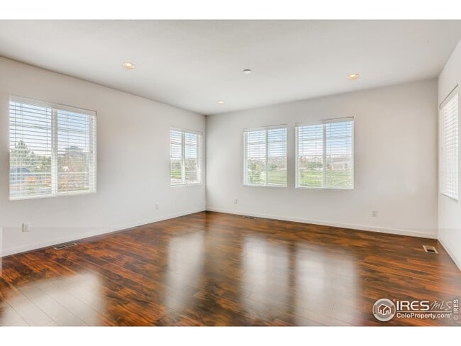 Building Photo - 14100 Mosaic Ave