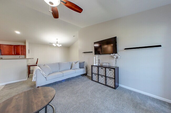 Building Photo - 6501 Matalin Pl