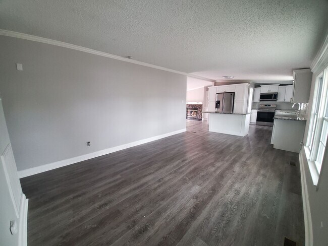 Building Photo - 7425 April Drive ~ Colony Village