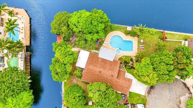 Foto del edificio - 2650 Scott St