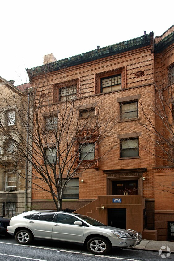 Foto del edificio - 302 W 77th St