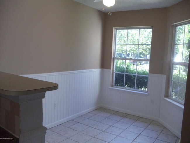 Building Photo - 3402 Pepperbush Ct
