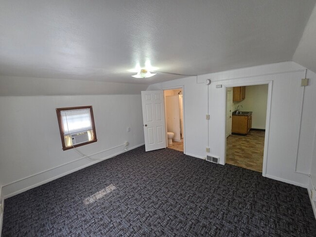 Foto del edificio - 504 7th St SW