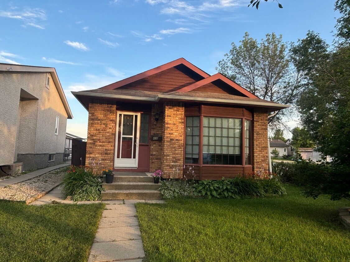 Photo principale - 436 Novavista Dr