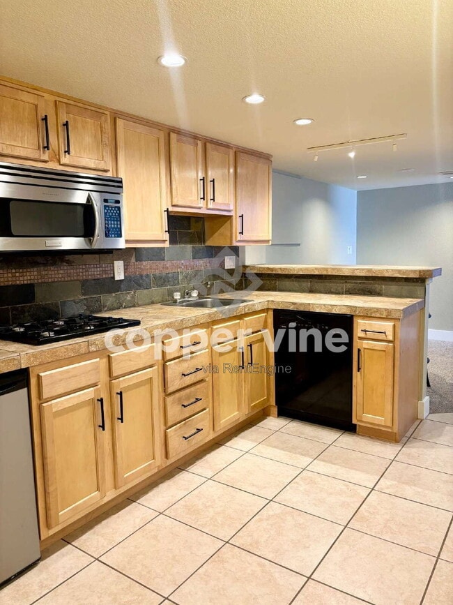 Building Photo - 11230 Irving Dr
