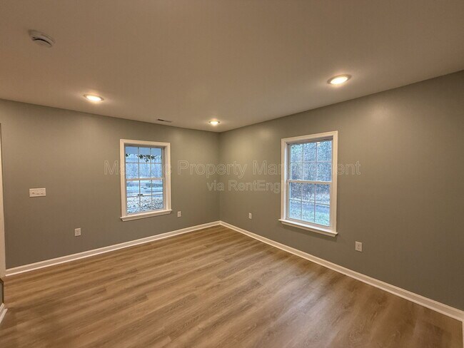 Foto del edificio - 11508 Catharpin Rd