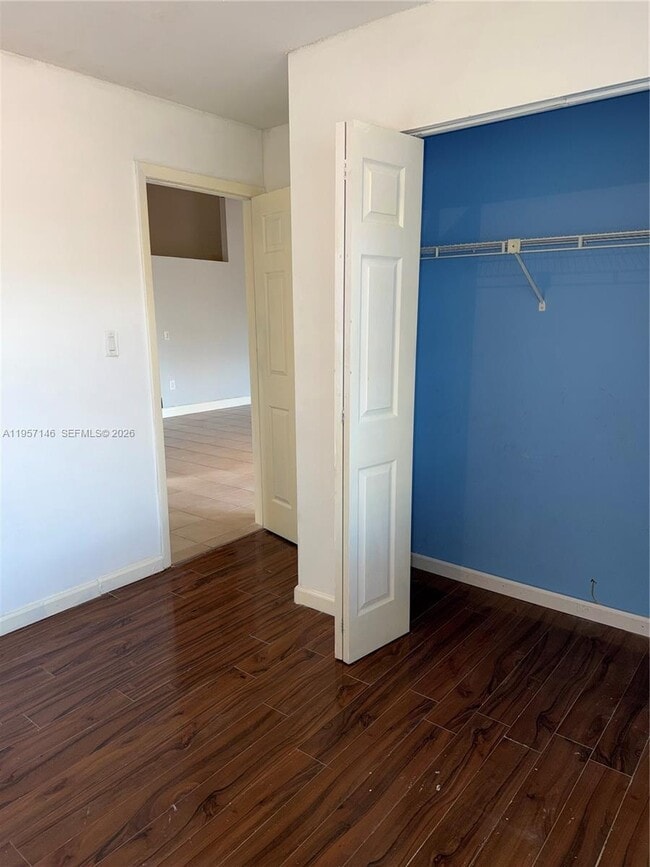 Building Photo - 8712 NW 108th Ln