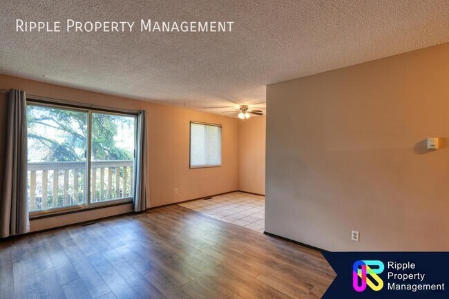 Photo du bâtiment - Modern 2 Beds, 1 Baths Apartment/Condo | A...