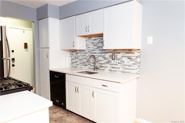 Foto del edificio - 294 High Ave