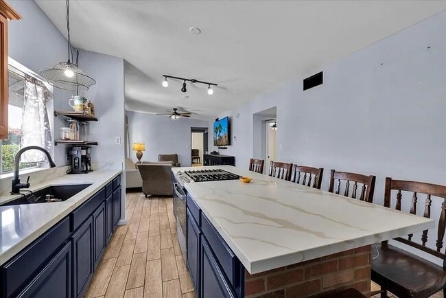 Building Photo - 31520 Avenida El Mundo
