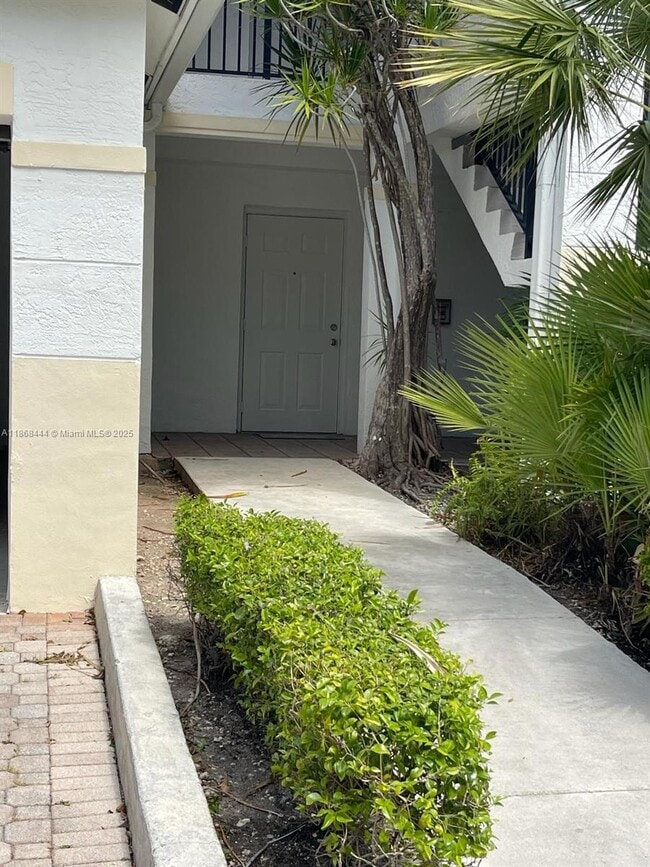Foto del edificio - 3155 NE 184th St