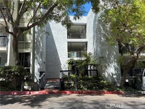 Building Photo - 3601 W Hidden Ln