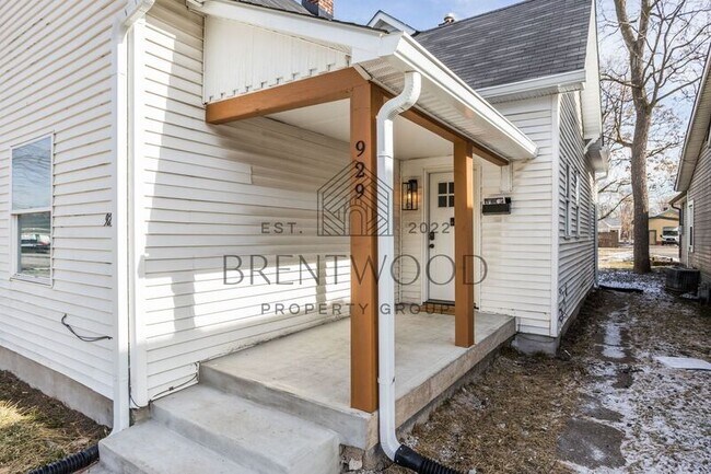 Foto del edificio - 929 N Tremont St