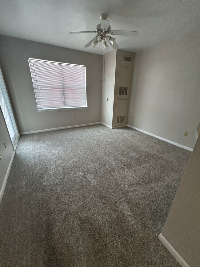 Interior Photo - The Life at Sterling Woods