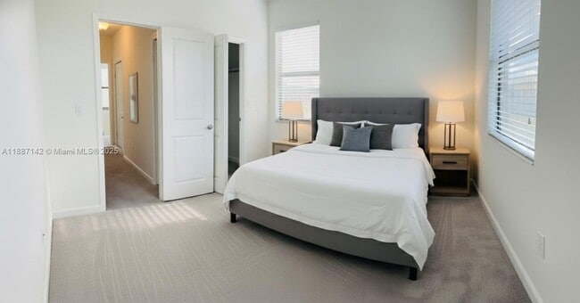 Building Photo - 11795 SW 246 Terrace