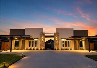 Building Photo - 14 Rafael Dr