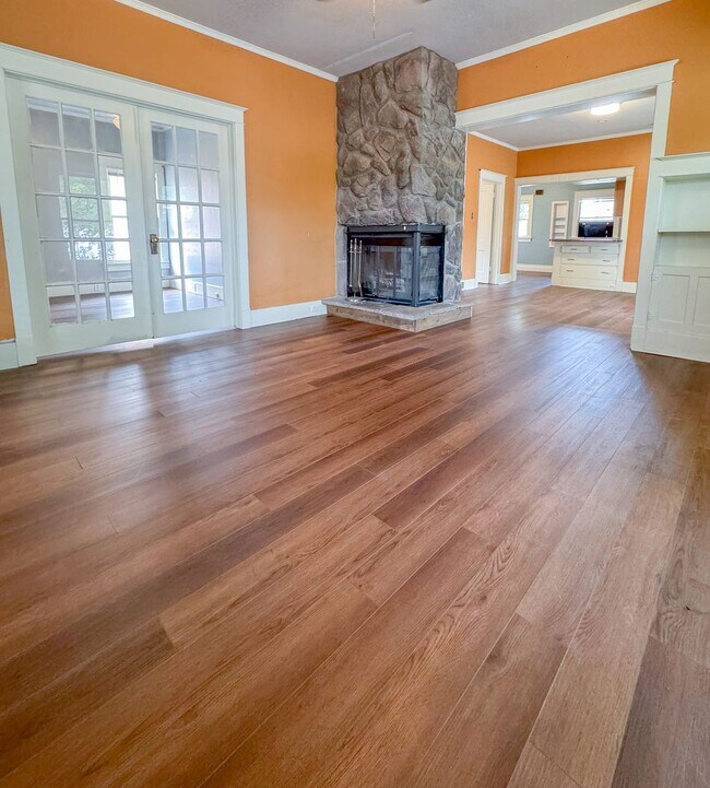 Foto del edificio - 2 BED/ 2 BATH SINGLE FAMILY HOME