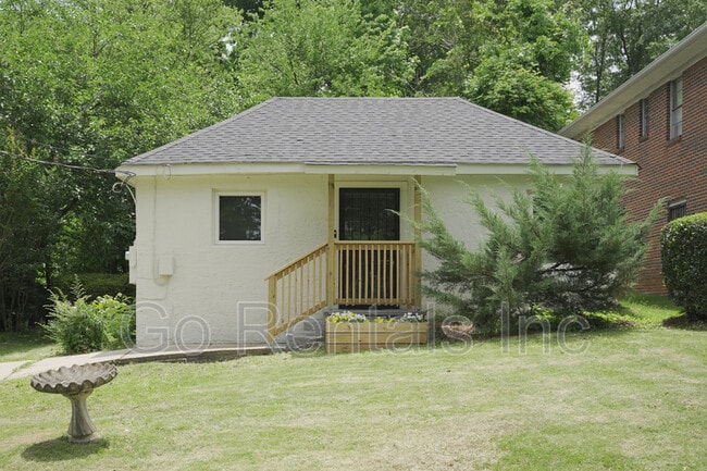 Building Photo - 407 Green Springs Ave S
