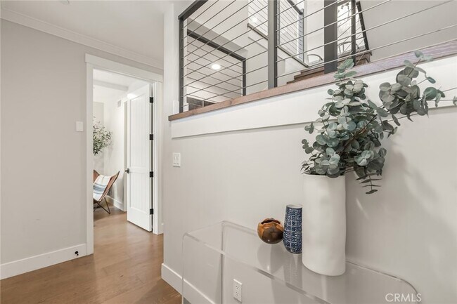 Foto del edificio - 204 S Helberta Ave