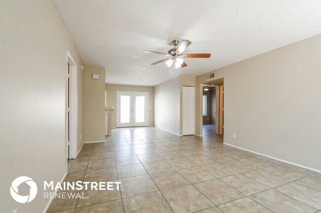 Foto del edificio - 2833 E Beck Ln