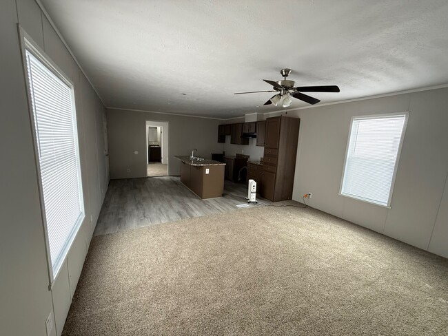 Building Photo - 124 Campbell Dr