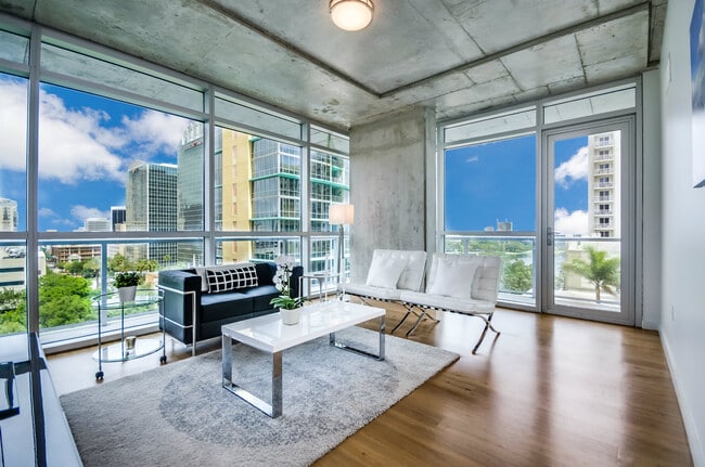 Building Photo - CitiTower Residential Units