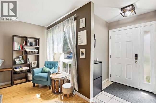 Building Photo - 330 Fryer St