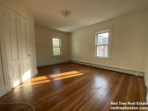 Building Photo - 3 bedroom in Brighton MA
