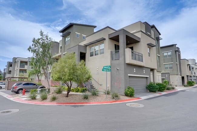 Building Photo - 11231 Hidden Peak Ave