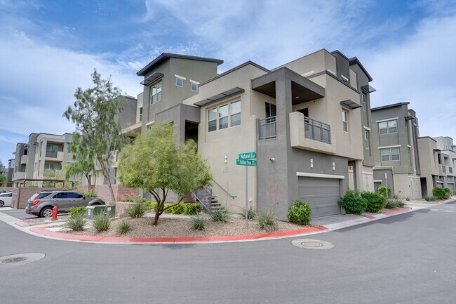 Foto del edificio - 11231 Hidden Peak Ave