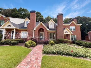 Building Photo - 2665 Holcomb Springs Dr