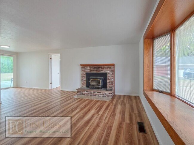 Building Photo - 13900 NW Springville Rd