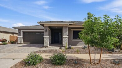 Building Photo - 21842 E Stirrup Ct