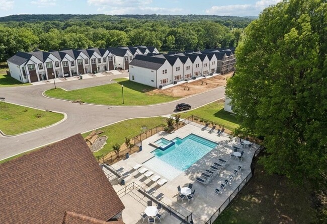 Community Aerial - 3405 Redbud Ln