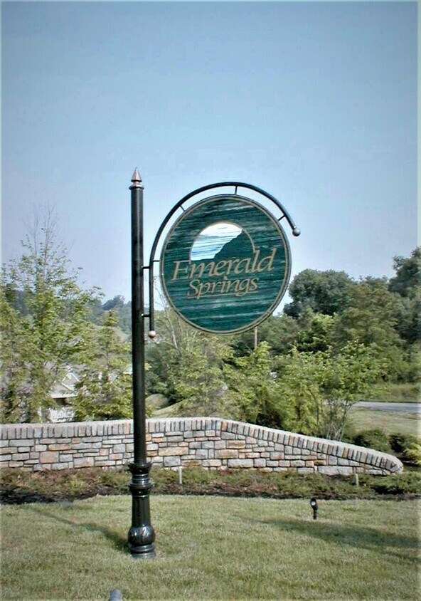 2111 Clareglen Dr Unit 303, Crescent Springs, KY 41017 Condo for Rent in Crescent Springs, KY