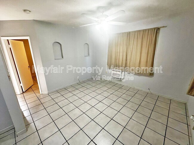 Foto del edificio - 1820 Taft St