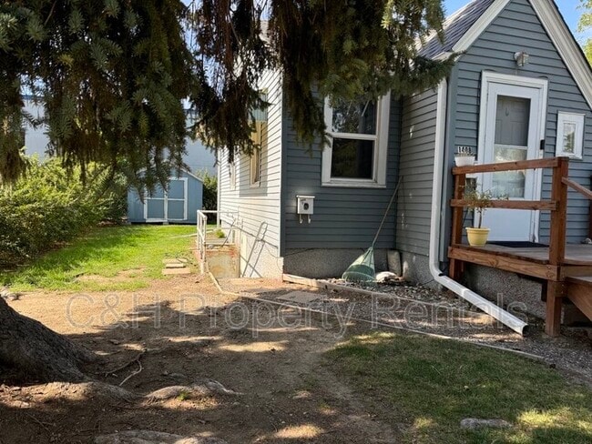 Building Photo - 1408 1/2 1st Street West