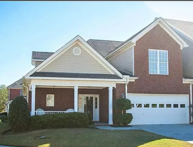 End unit townhome - 3141 Mallard Point Dr SE