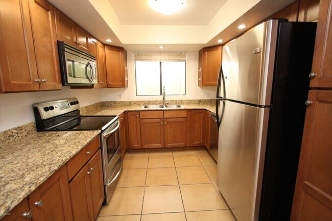 Foto del edificio - 7255 E Snyder Rd