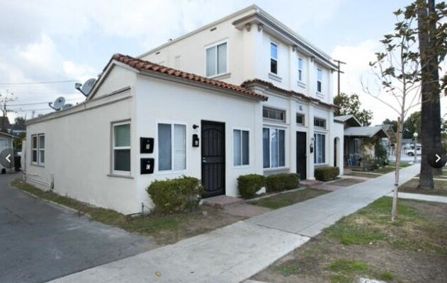 Building Photo - 219 N Richman Ave